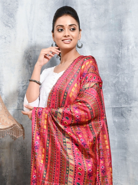 swatika Geometric Printed Dupatta