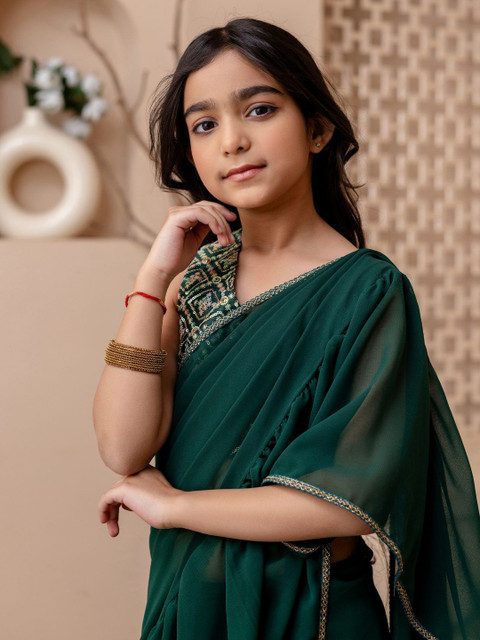 Sangria Girls Saree With Blouse - Image 7