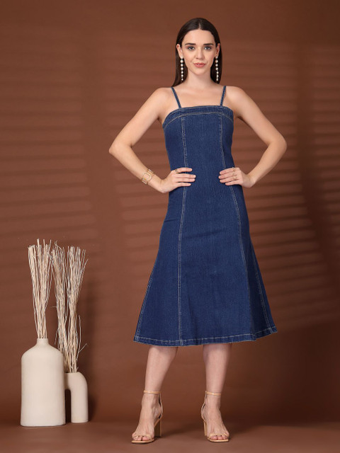 plusS Women Solid Fit & Flare Midi Dress