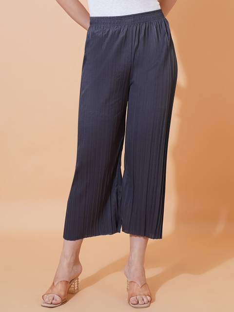 kintu parantu Women Knitted Palazzos