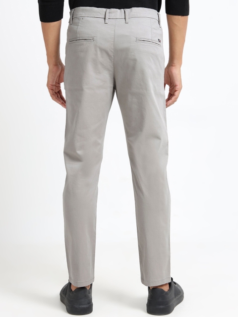 U.S. PITCHERS Men Slim Fit Low-Rise Chinos Trousers - Image 4