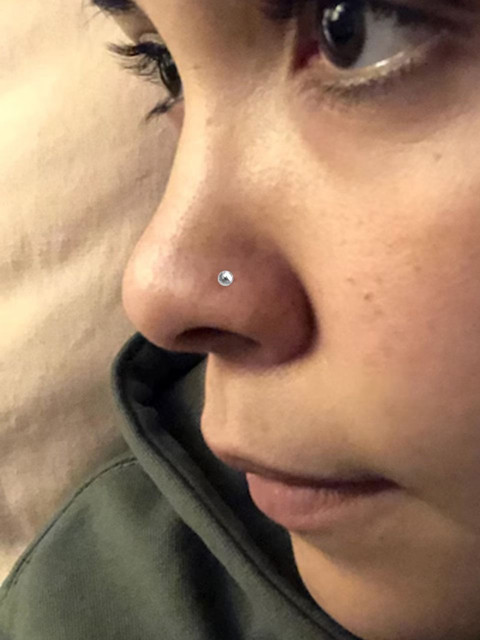 Sangria 925 Sterling Silver Mini Dot Shaped Piercing Stud Nosepin