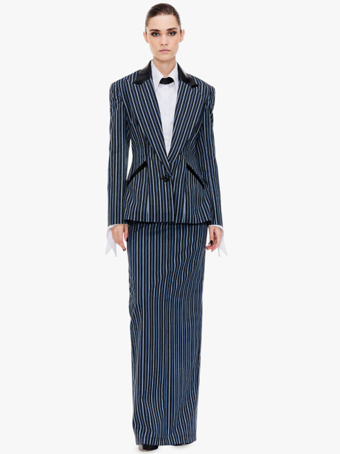 QUA Single-Breasted Contoured Blazer