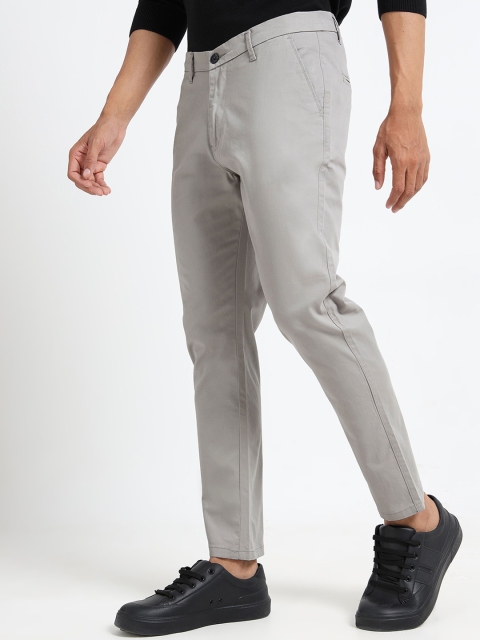 U.S. PITCHERS Men Slim Fit Low-Rise Chinos Trousers - Image 3