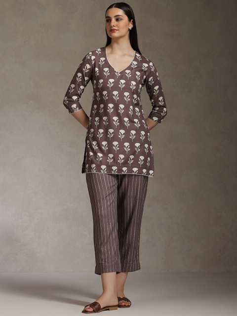 Khushal K Floral Printed Cotton V-Neck Tunic With Trouser Co-Ords