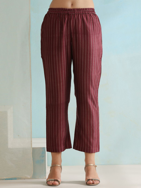 Khushal K Floral Printed Cropped-Top With Trouser & Jacket Co-Ords - Image 7