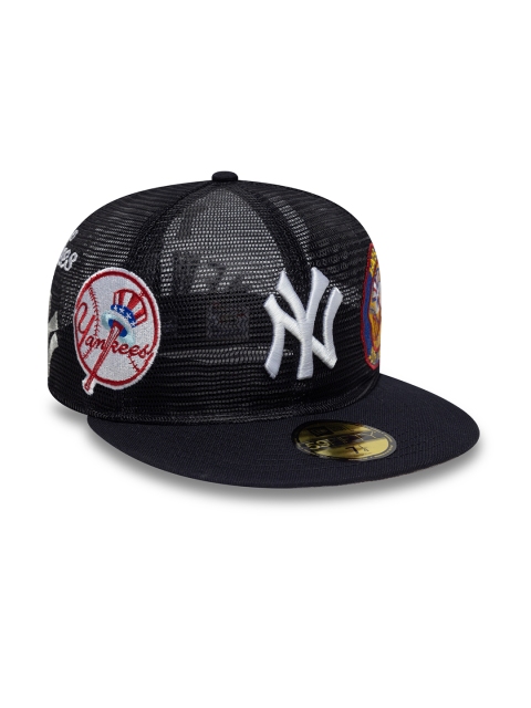 New Era Men Embroidered Snapback Cap
