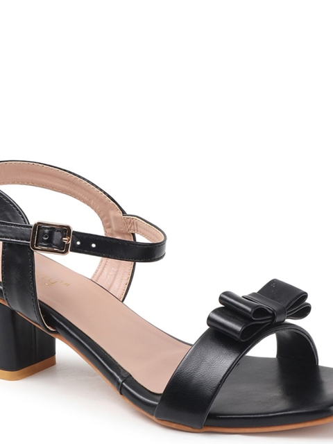 DressBerry Block Sandals - Image 6