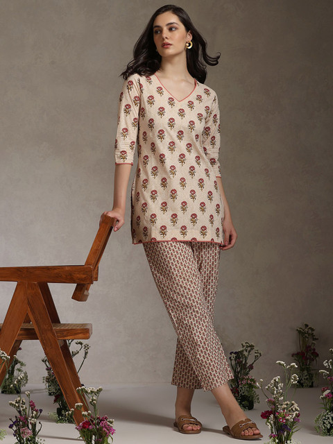 Khushal K Floral Printed Cotton V-Neck Tunic With Trouser Co-Ords