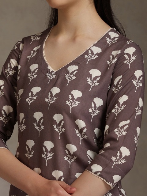 Khushal K Floral Printed Cotton V-Neck Tunic With Trouser Co-Ords - Image 2