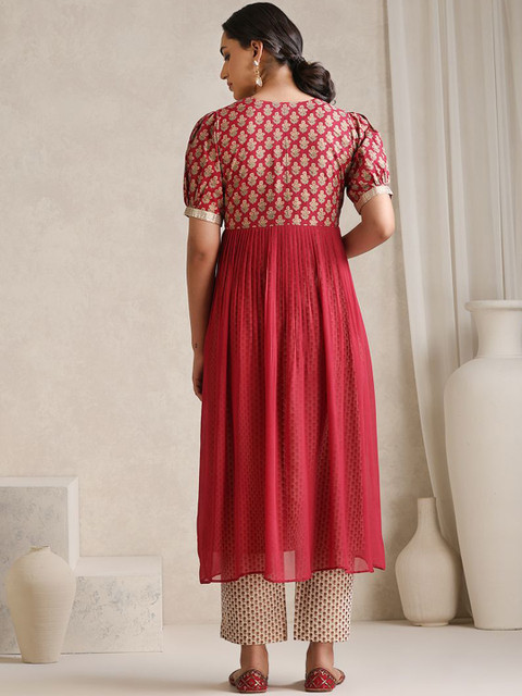 Khushal K Floral Printed Tunic With Trouser & Traditional Jacket Style Co-Ords - Image 4