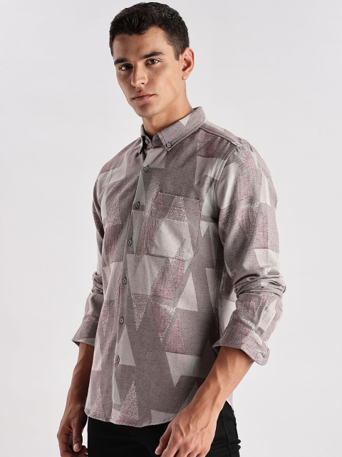 HERE&NOW Slim Fit Geometric Printed Opaque Cotton Casual Shirt - Image 4