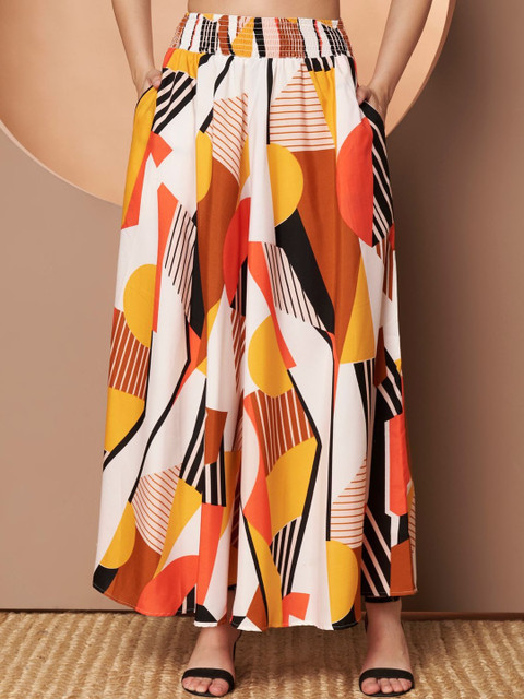 ZWERLON Printed Flared Palazzos