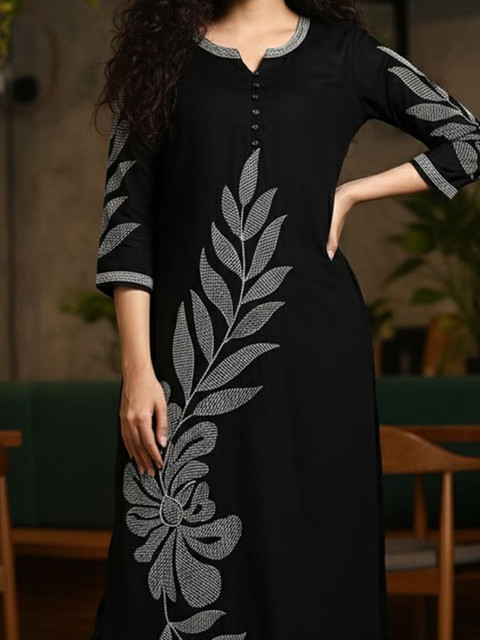 AADVIKA Women Printed Thread Work Floral Kurta - Image 2