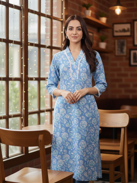 AADVIKA Women Floral Printed Floral Kurta