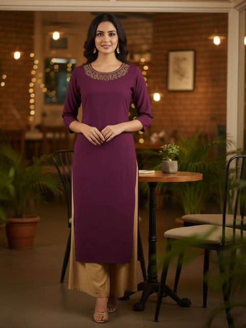 AADVIKA Women Sequinned Kurta