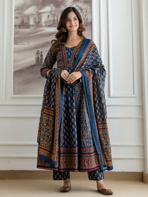 Anouk Women Ethnic Motifs Printed Tiered Pure Cotton Kurta with Trousers & With Dupatta