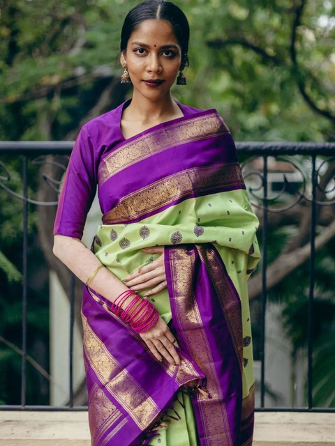 CaniBani Ethnic Motifs Zari Silk Blend Banarasi Saree - Image 4