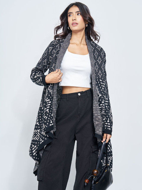 RANGMANCH BY PANTALOONS Women Printed Flared Sleeves Thread Work Kurta