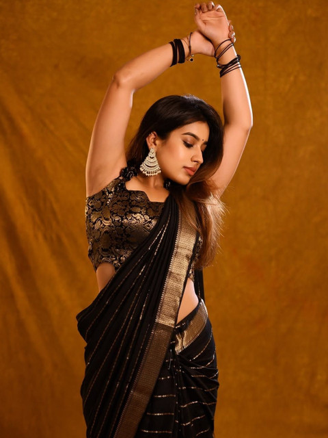 CaniBani Woven Design Zari Silk Blend Heavy Work Banarasi Saree