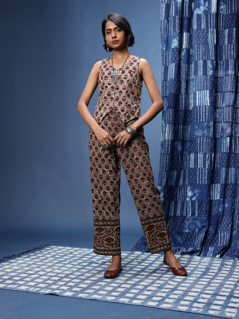 Taavi Bagru Floral Printed Top And Trousres Co-Ords - Image 2