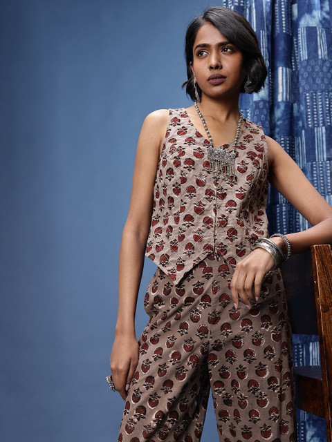 Taavi Bagru Floral Printed Top And Trousres Co-Ords - Image 4
