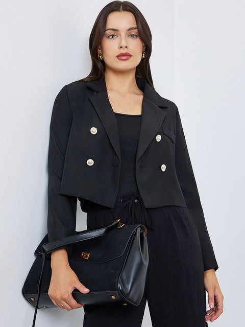 Styli Notched Lapel Double-Breasted Crop Blazer