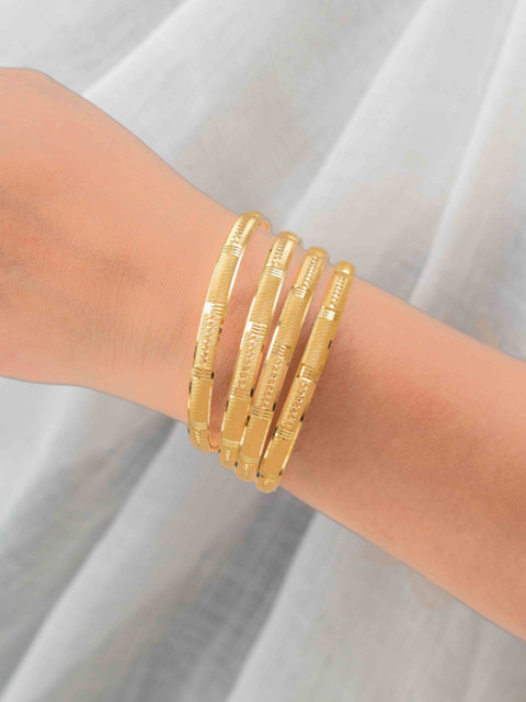 Zeraki Jewels Set Of 4 Gold-Plated Bangles