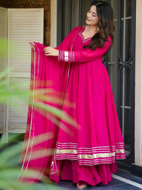 Pantos Women Floral Regular Kurta with Palazzos & With Dupatta