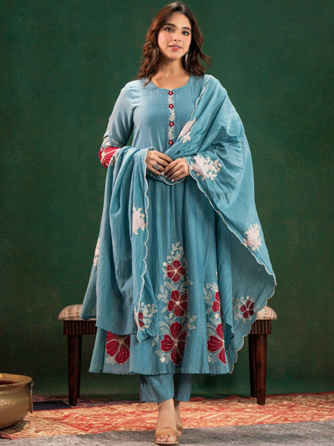 HERE&NOW Floral Embroidered Chanderi Silk Kurta With Trousers & Dupatta