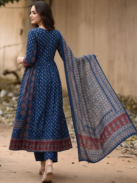 SZN Women Ethnic Motifs Printed Panelled Kurta with Trousers & With Dupatta - Image 6