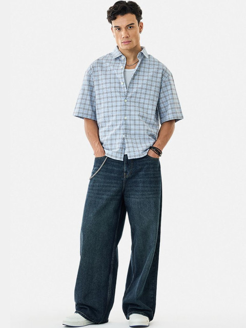 Snitch Men Boxy Checked Casual Shirt