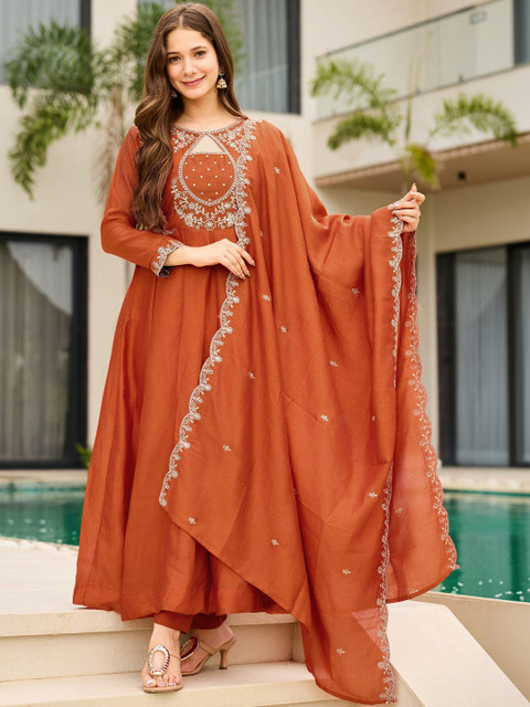 KRISHNA KURTIES Women Ethnic Motifs Embroidered Panelled Thread Work Kurta with Trousers & With Dupatta