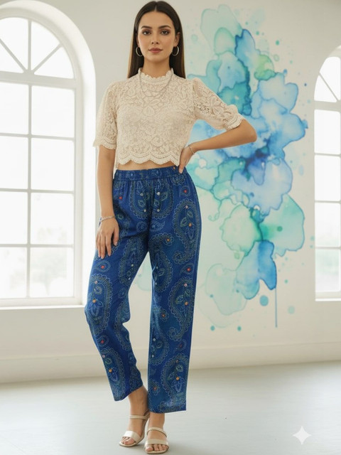 Vagisha Women Paisley Printed Palazzos