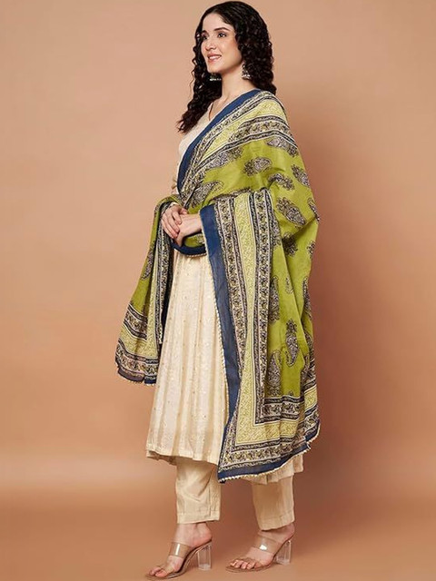 AKSHADEEP Women Jaipur Block Print Pure Cotton Block Print Dupatta with Gotta Patti