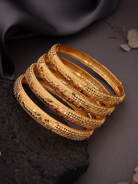 Anouk Set Of 4 Gold-Plated Floral Textured Bangles