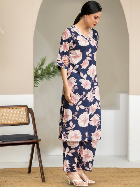 KALINI Women Floral Printed Regular Pure Cotton Kurta with Trousers - Image 6