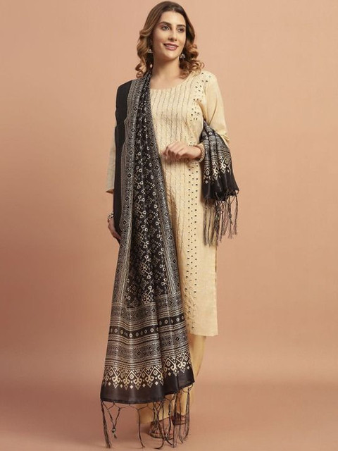 AKSHADEEP Patola Printed Chanderi Dupatta