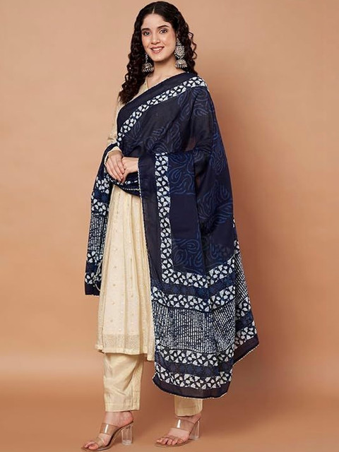 AKSHADEEP Women Jaipur Block Print Pure Cotton Block Print Dupatta with Gotta Patti