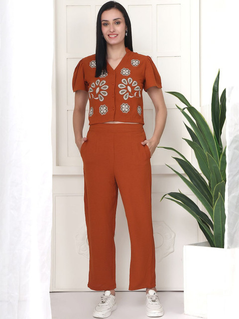 JAKANARY Embroidered V-Neck Top & Trousers Co-Ords