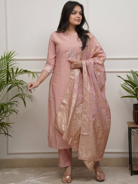 HERE&NOW Women Ethnic Motifs Embroidered Regular Thread Work Chanderi Silk Kurta with Trousers & With Dupatta