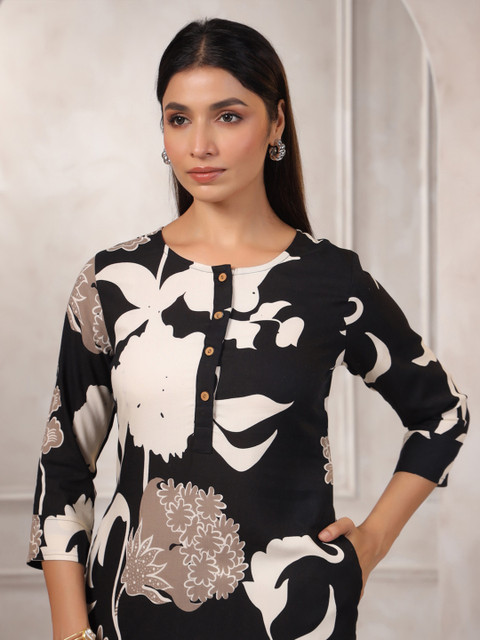 LYFJ Women Floral Printed Tunic With Trousers Co-ords - Image 7