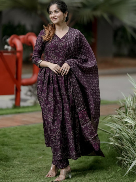 ARADHNA Women Paisley Printed Regular Kurta with Trousers & With Dupatta