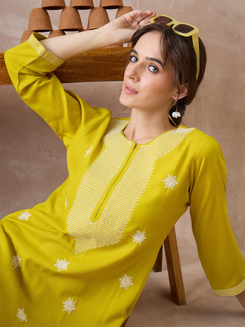 Indo Era Women Ethnic Motifs Embroidered Thread Work Kurta