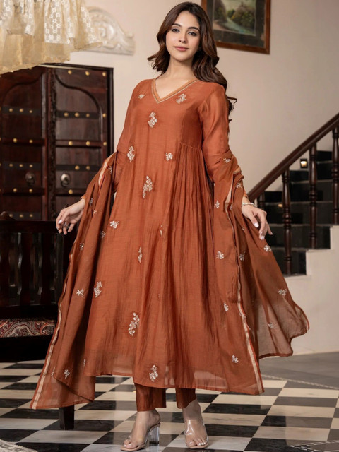 KALINI Women Ethnic Motifs Embroidered Panelled Thread Work Pure Cotton Kurta with Trousers & With Dupatta - Image 4