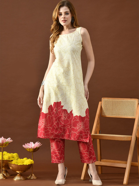 BKApparels Women Floral Printed Regular Pure Cotton Kurta with Trousers