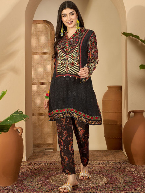 Sangria Printed V-Neck Tunic & Trousers Co-Ords Set