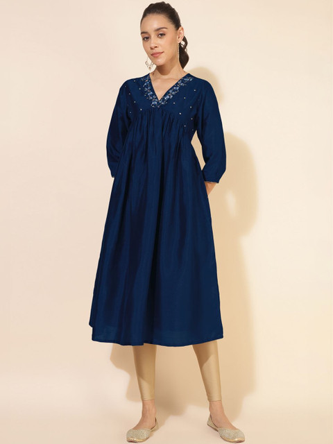 THREAD BOX Women Embroidered Thread Work Kurta