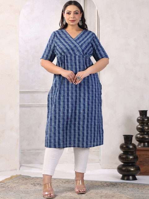 THREAD BOX Women Geometric Printed Kurta