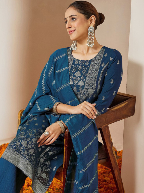 Janasya Women Ethnic Motifs Embroidered Regular Gotta Patti Kurta with Trousers & With Dupatta - Image 4